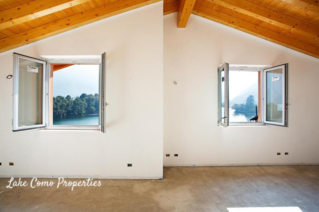 6 room house in Ossuccio, 300 m², photo #5, listing #31791732