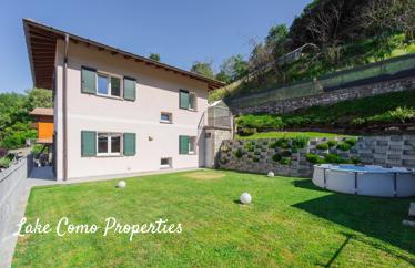 7 room house in Lake Como
