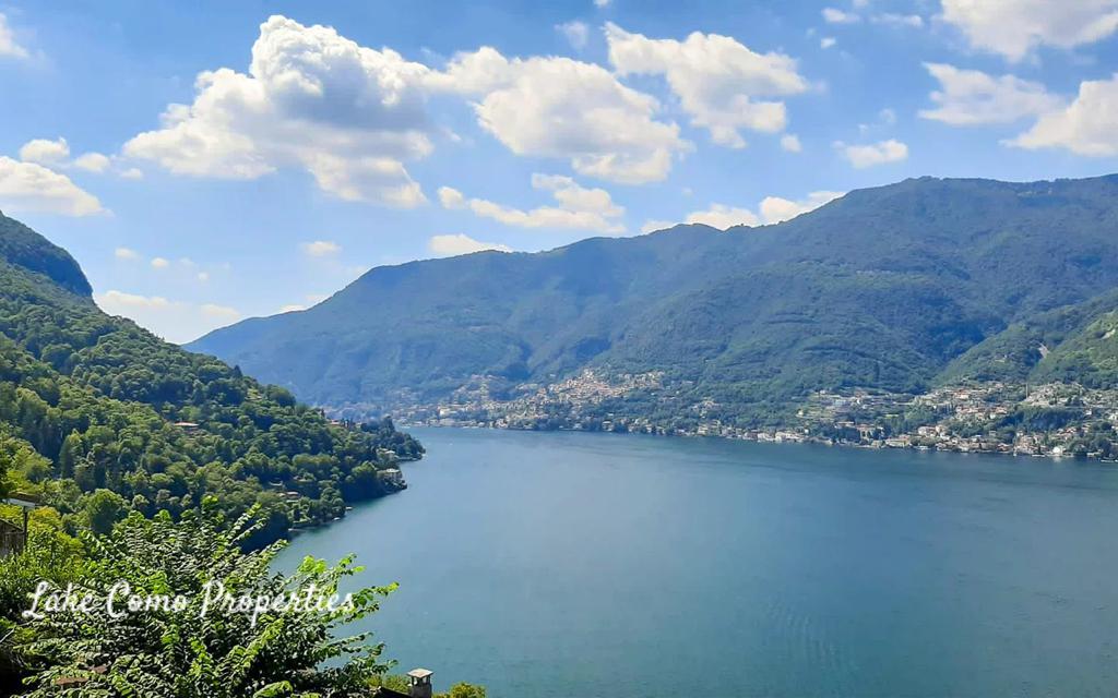 8 room house in Faggeto Lario, photo #8, listing #106337448