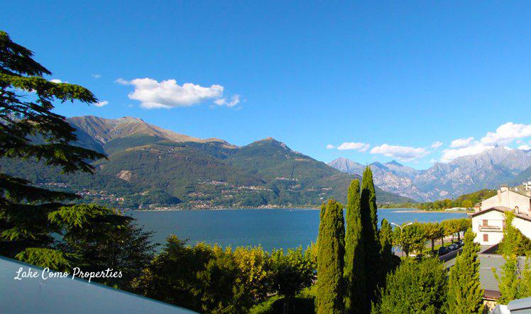 House in Colico, 750 m², photo #3, listing #74844588