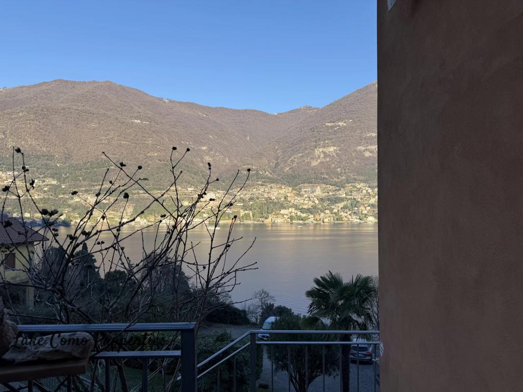 5 room apartment in Torno, photo #9, listing #106036308