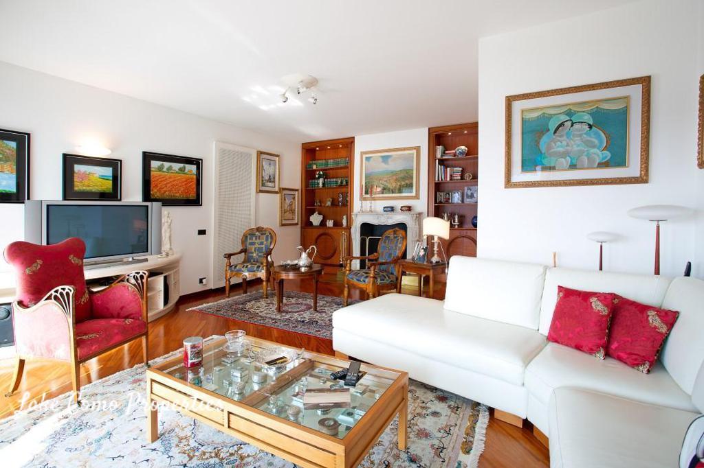 Apartment in Lake Como, 350 m², photo #7, listing #33961074