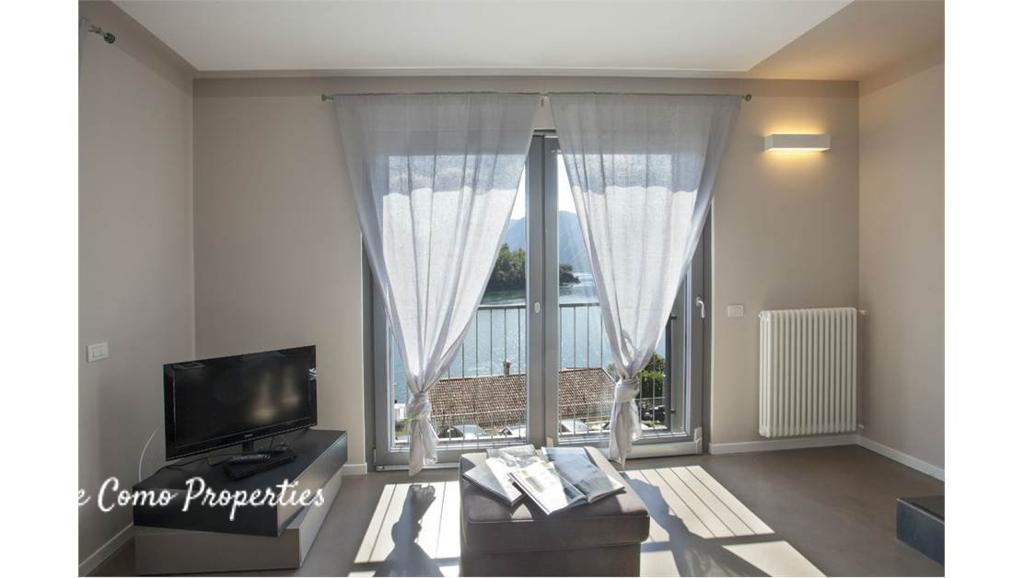 Apartment in Lake Como, 115 m², photo #6, listing #91781676