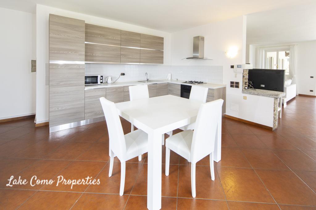 8 room house in Lake Como, 250 m², photo #9, listing #102985932