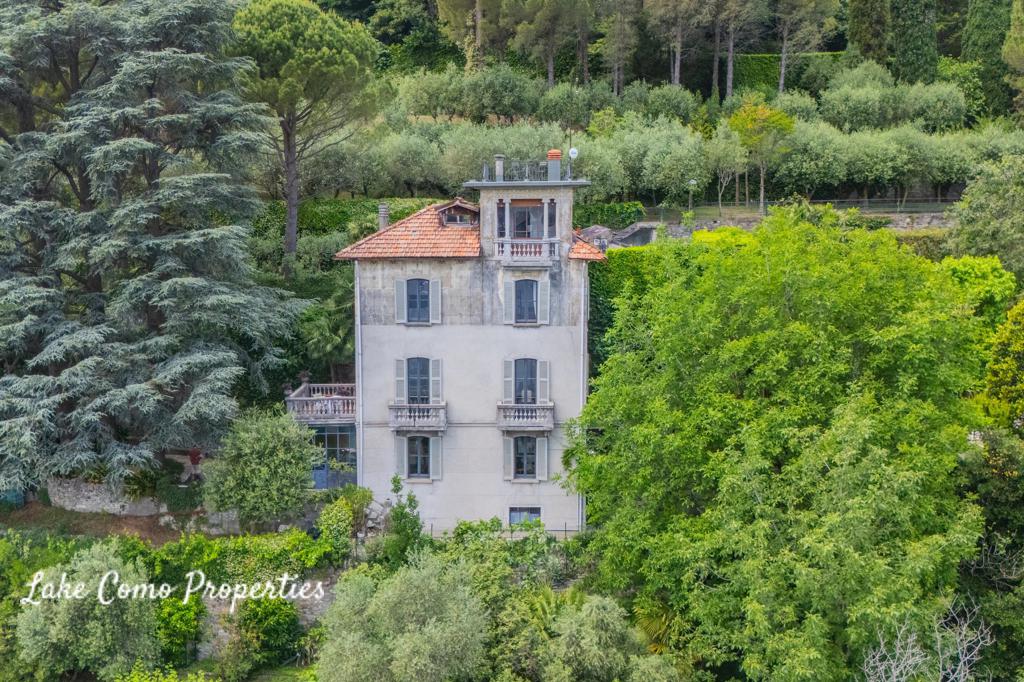 6 room house in Moltrasio, photo #5, listing #106610574