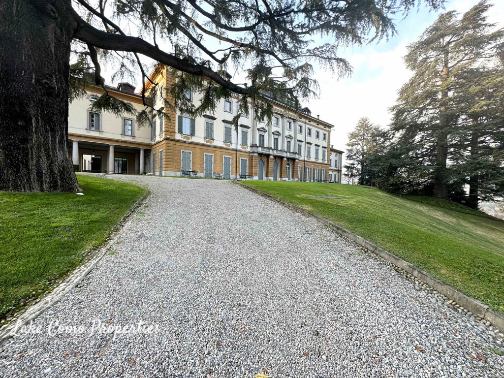 6 room apartment in Lake Como, 200 m², photo #1, listing #101418072