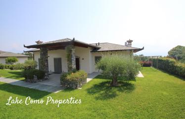 7 room house in Griante, 350 m²