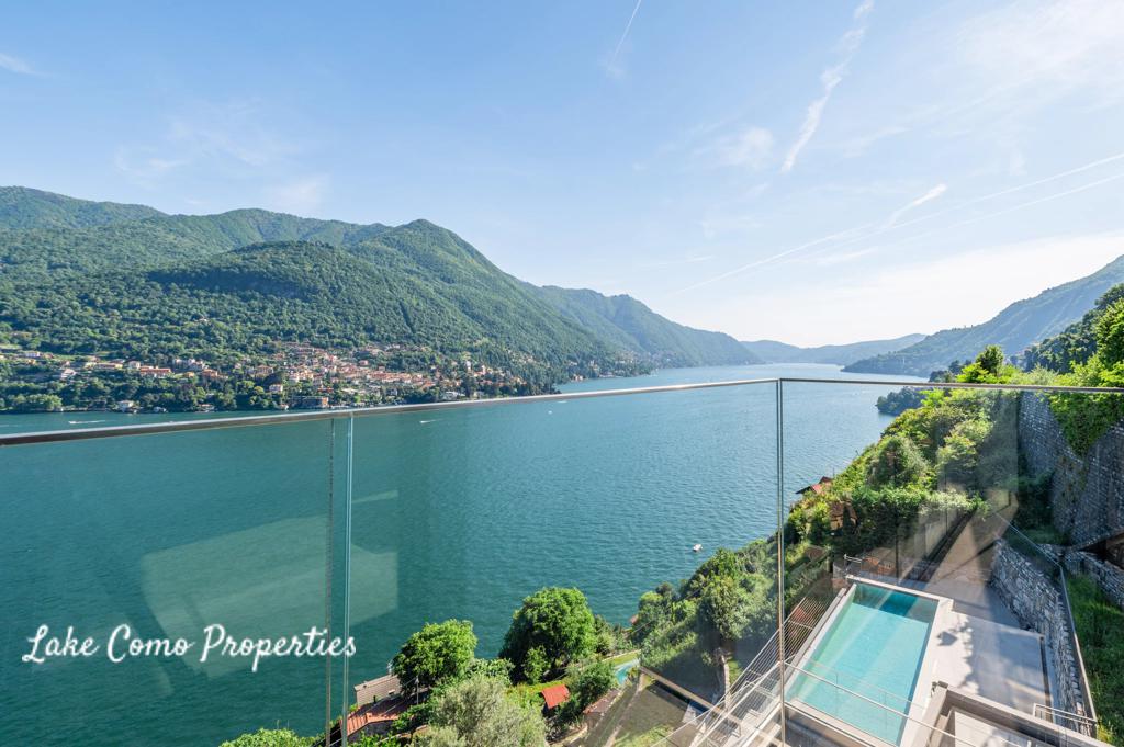 5 room apartment in Lake Como, photo #1, listing #106239546