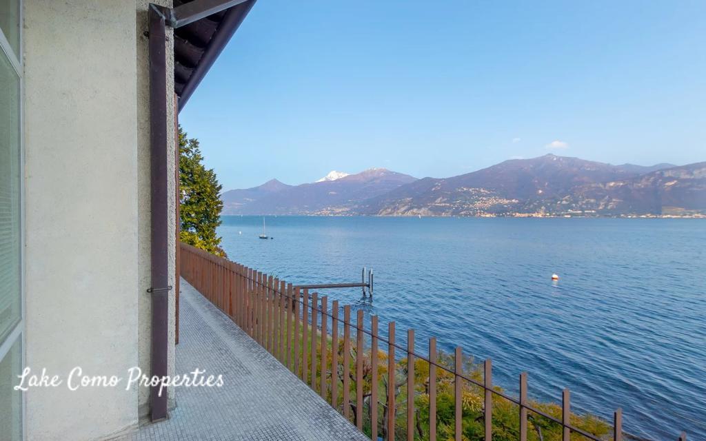 17 room house in Lake Como, photo #1, listing #105065268