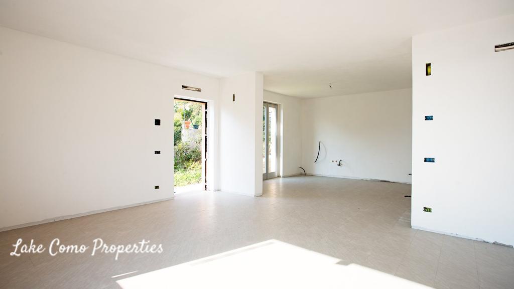 5 room house in Ossuccio, 300 m², photo #8, listing #73105284