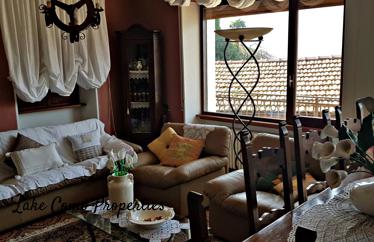 6 room apartment in Colico