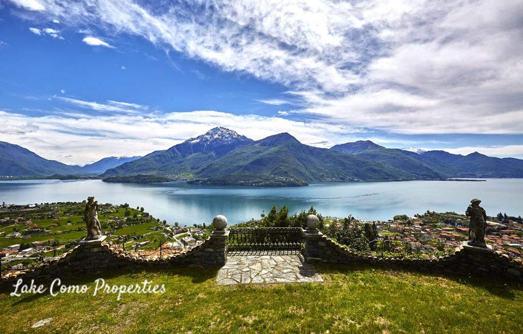 30 room house in Lake Como, 720 m², photo #1, listing #103067874