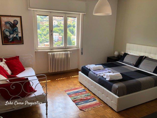 6 room house in Argegno, photo #4, listing #85243914
