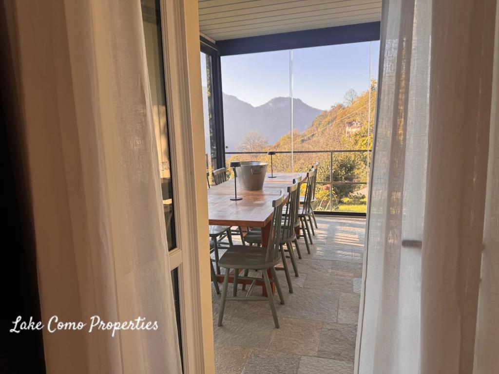 8 room house in Nesso, photo #7, listing #106036224