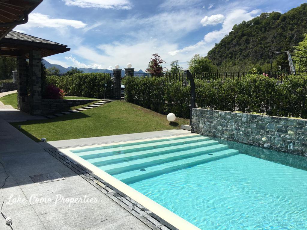 6 room house in Griante, 300 m², photo #2, listing #101372166