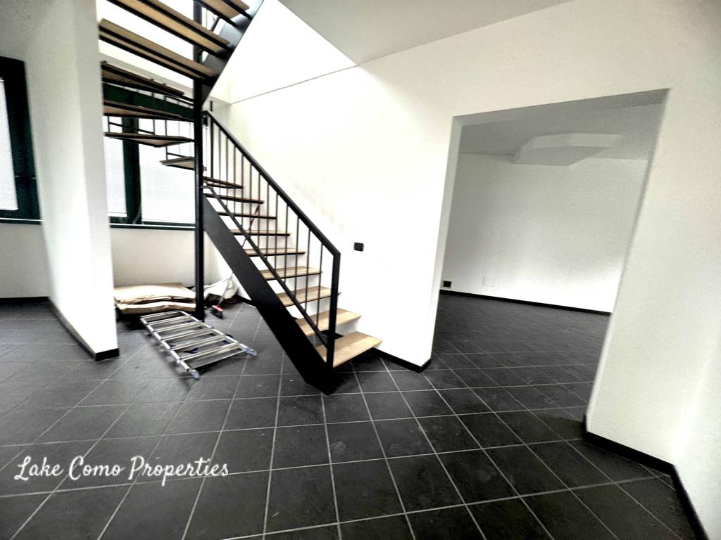 1 room apartment in Lake Como, 200 m², photo #7, listing #101966298