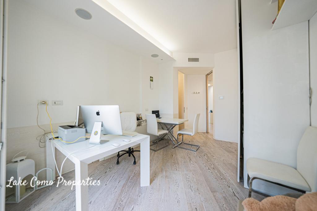5 room apartment in Lake Como, photo #6, listing #90524784