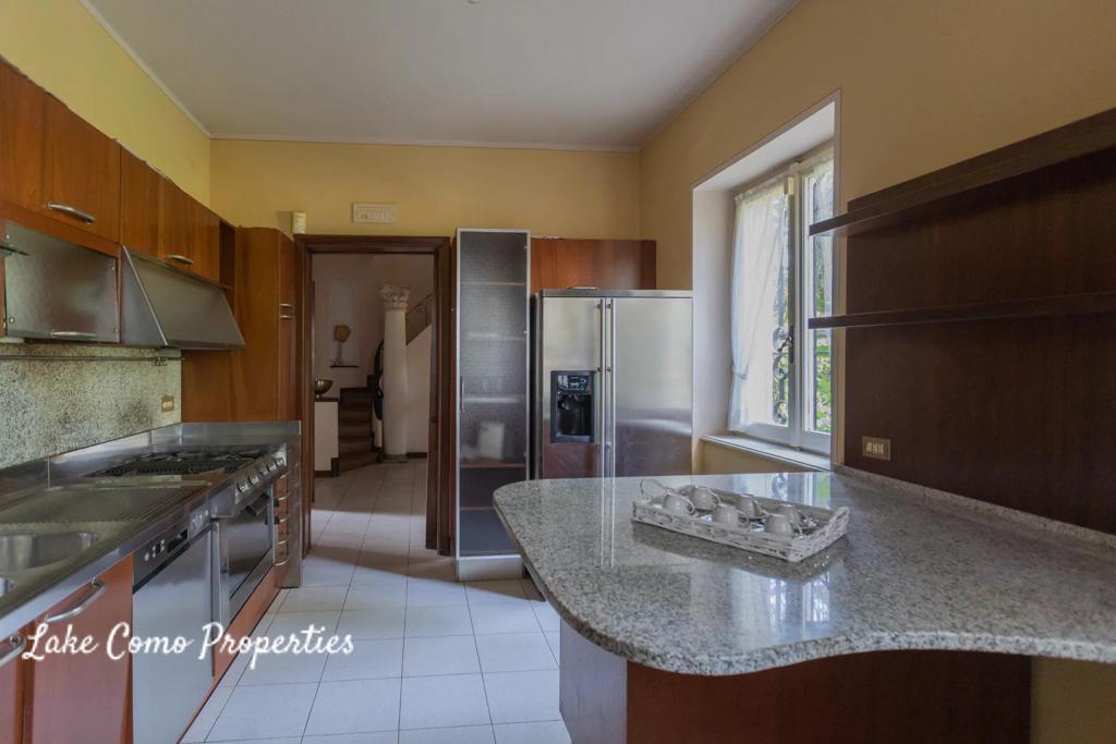 10 room house in Lake Como, photo #8, listing #85244670