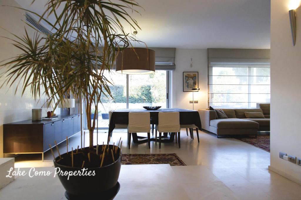 5 room house in Lake Como, photo #5, listing #105019866