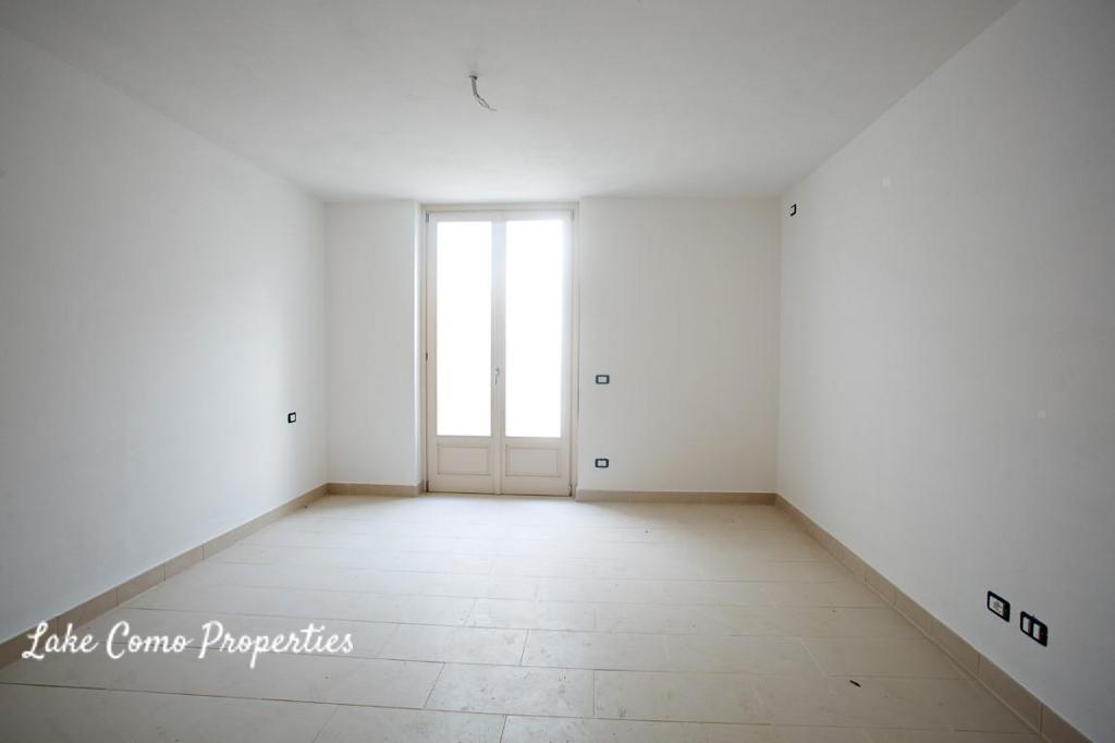 Apartment in Ossuccio, 188 m², photo #8, listing #33959100
