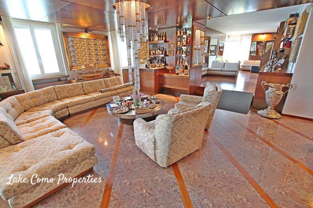 6 room apartment in Lake Como, photo #9, listing #85233918