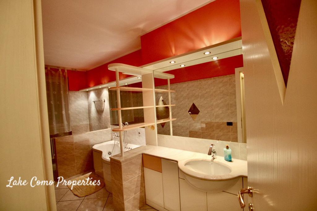 6 room house in Lenno, 250 m², photo #9, listing #101372376