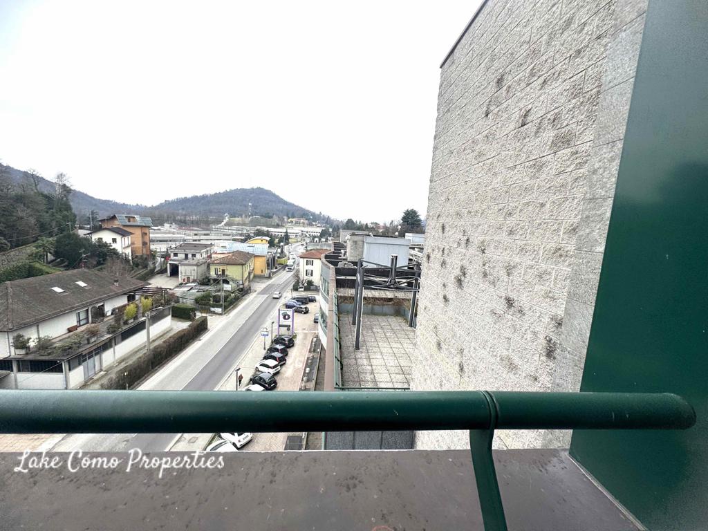 1 room apartment in Lake Como, 200 m², photo #4, listing #101966298