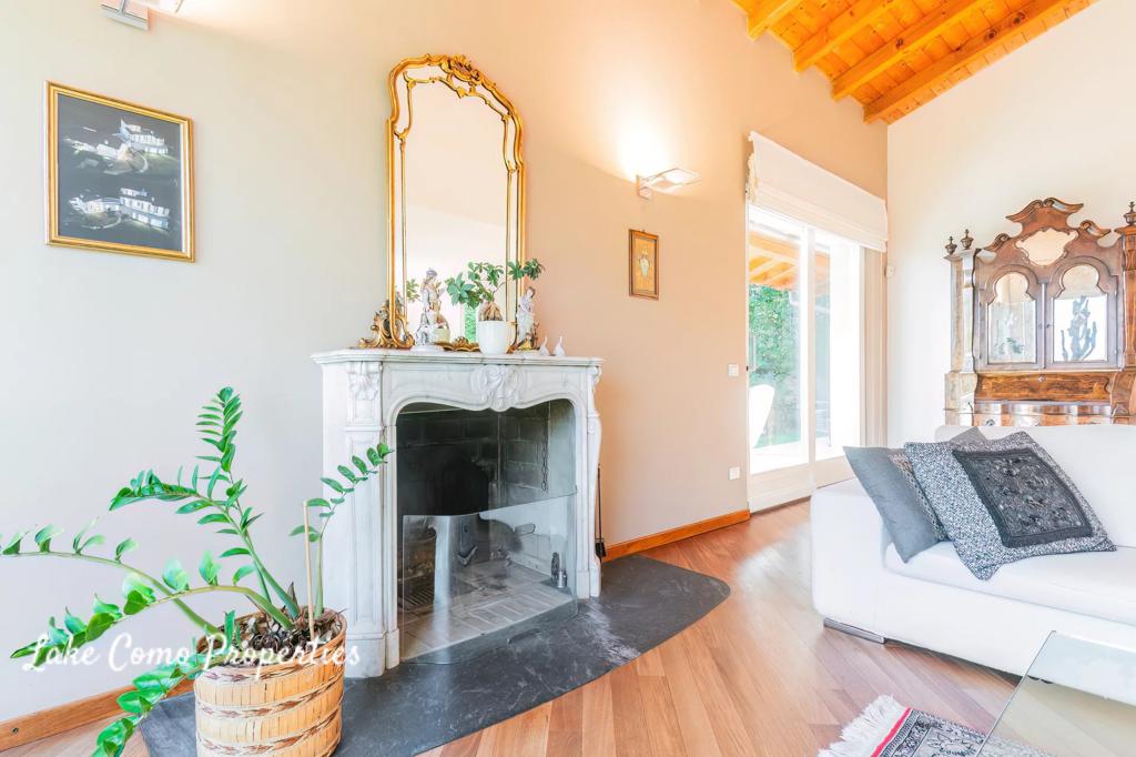 9 room house in Cernobbio, photo #2, listing #104499780