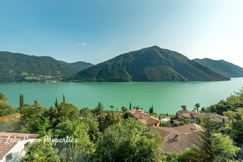 4 room house in Lake Como, 228 m², photo #2, listing #102976104