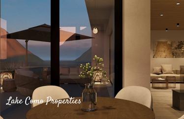 9 room house in Sala Comacina