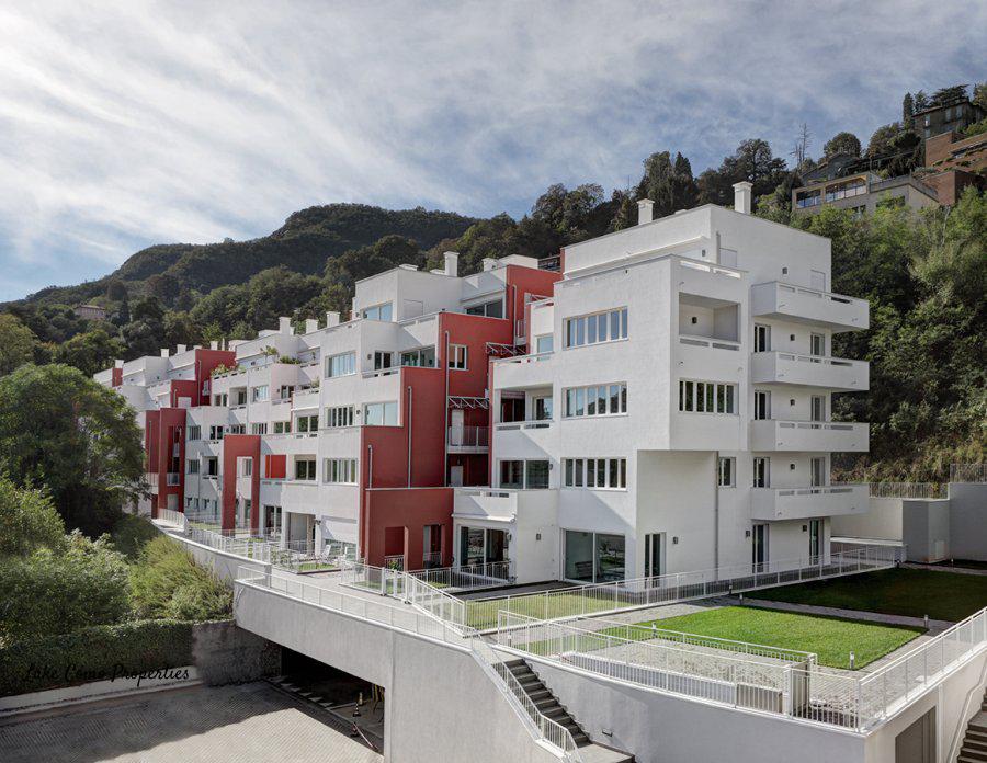 Apartment in Lake Como, photo #1, listing #73106670