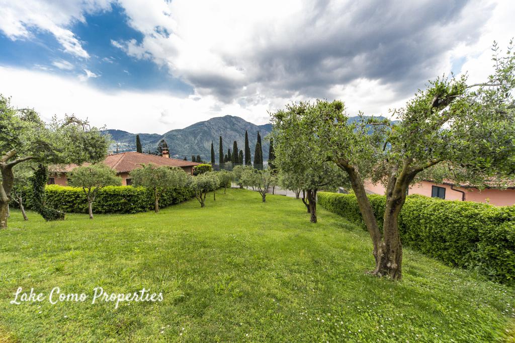 8 room house in Lake Como, 250 m², photo #4, listing #102985932