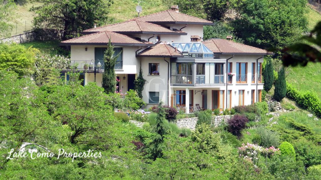 10 room house in Lake Como, 400 m², photo #1, listing #103068000