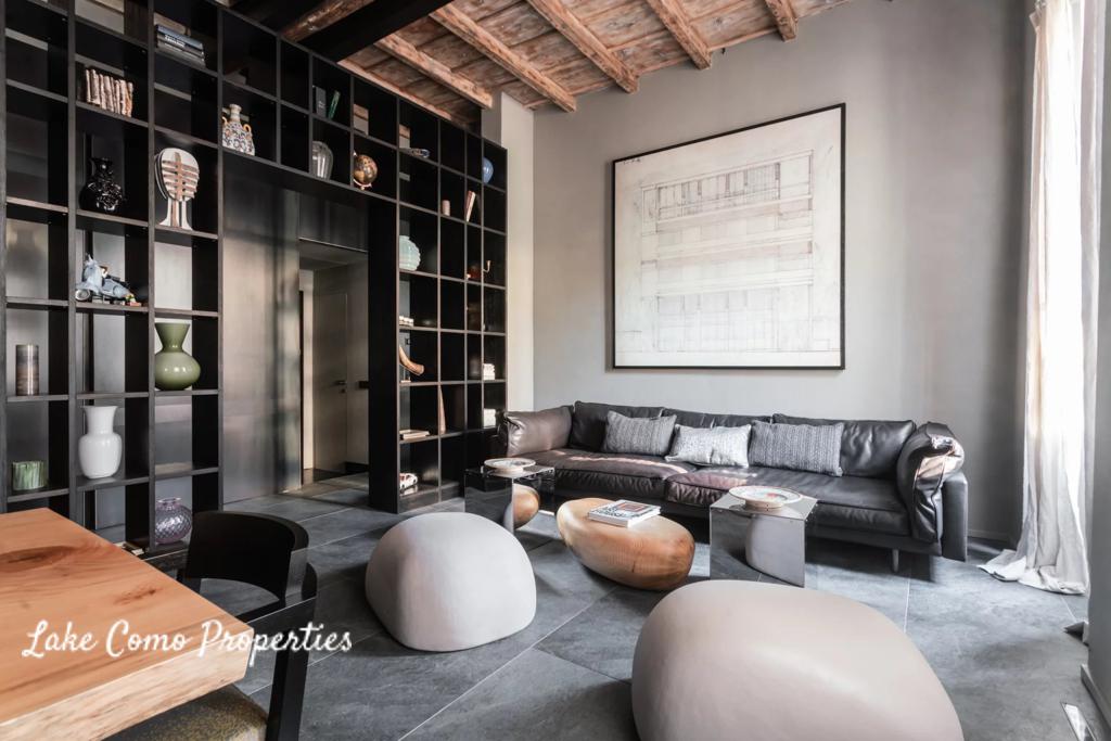 3 room apartment in Lake Como, photo #1, listing #105858438