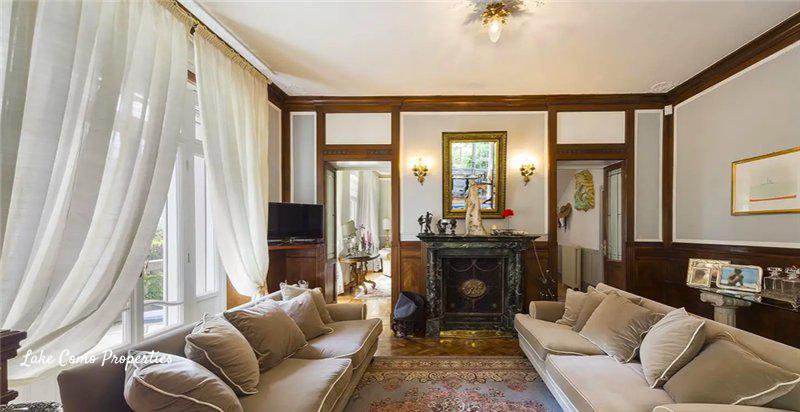 House in Lake Como, 385 m², photo #2, listing #101345412