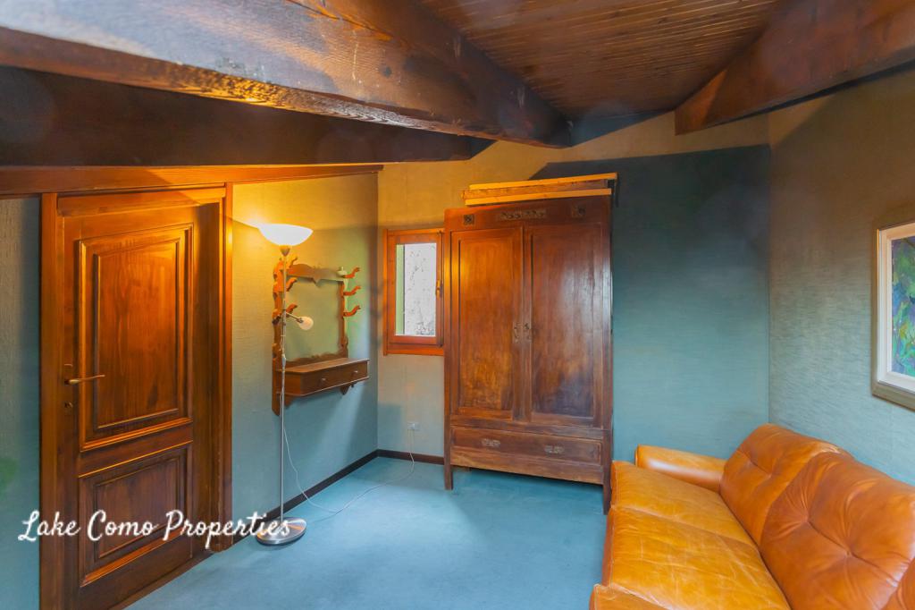6 room house in Oliveto Lario, photo #2, listing #93294096