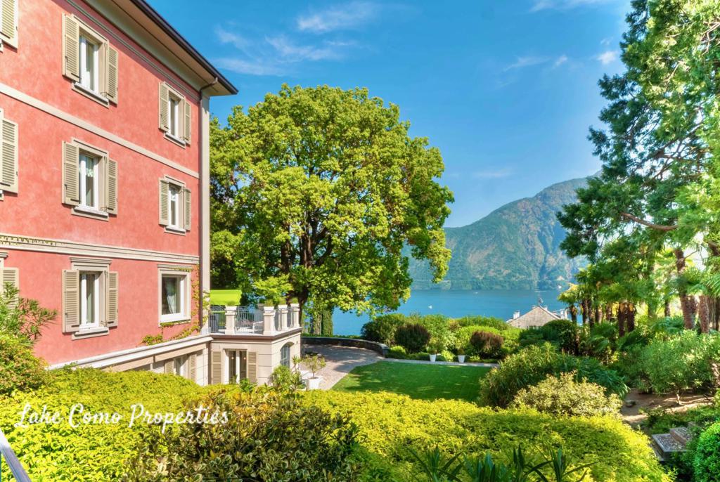 25 room house in Lake Como, photo #2, listing #106773408