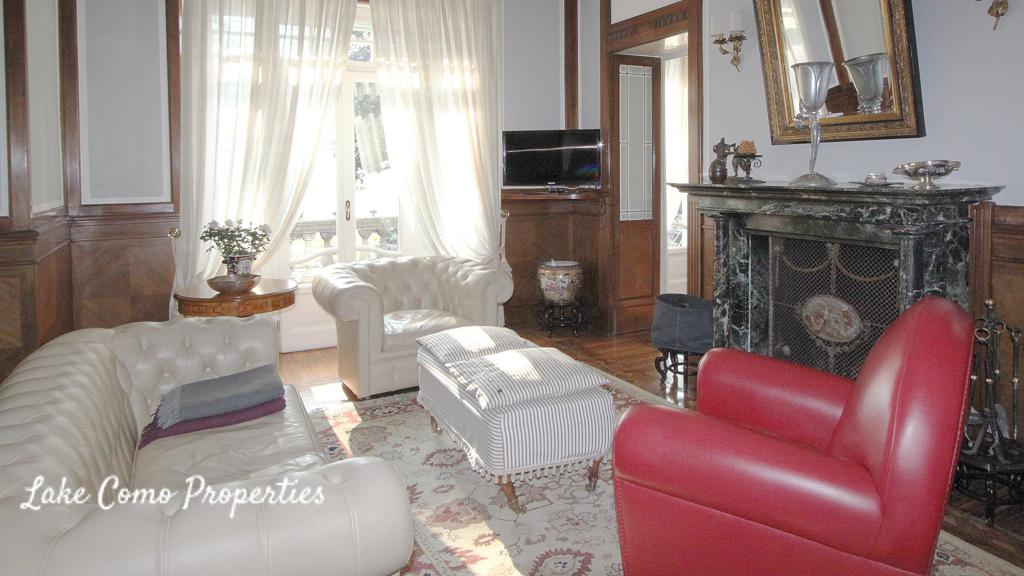 House in Moltrasio, 450 m², photo #2, listing #73106586