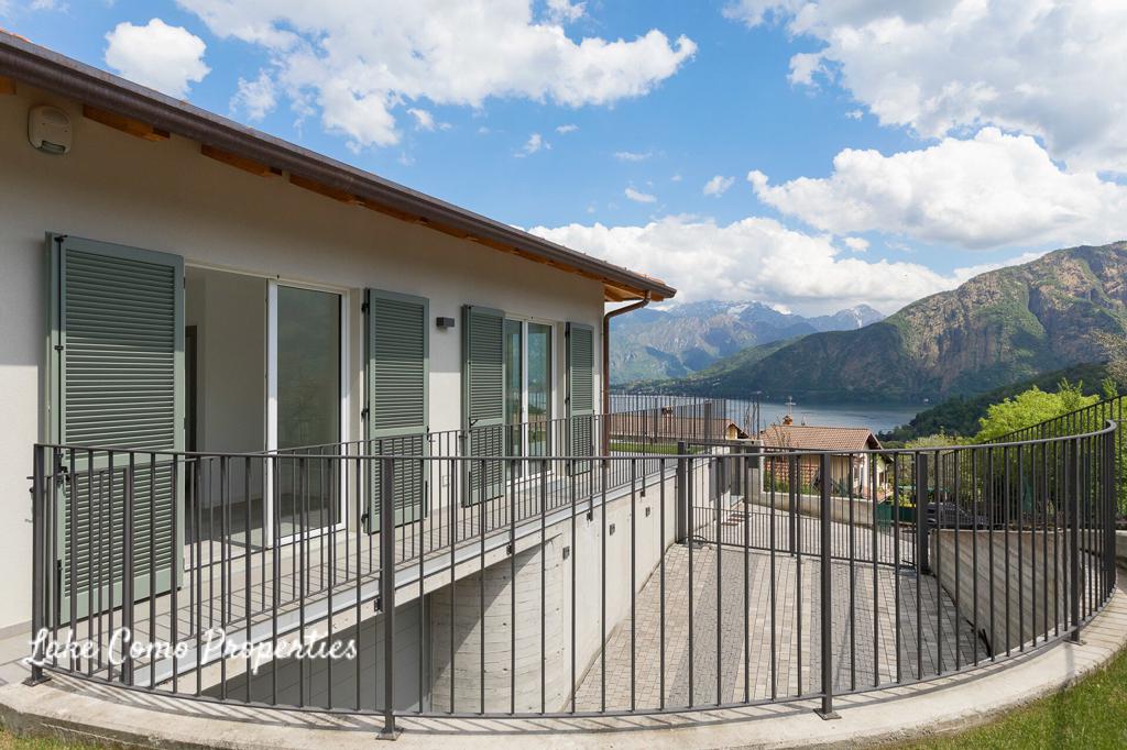 4 room house in Lenno, 250 m², photo #2, listing #102997272