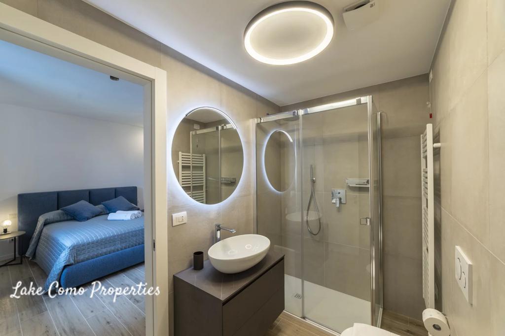 Apartment in Lake Como, photo #7, listing #105094752