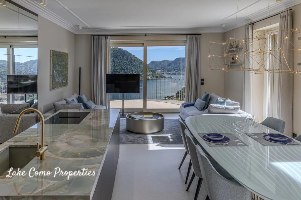 4 room apartment in Cernobbio, photo #5, listing #106636824