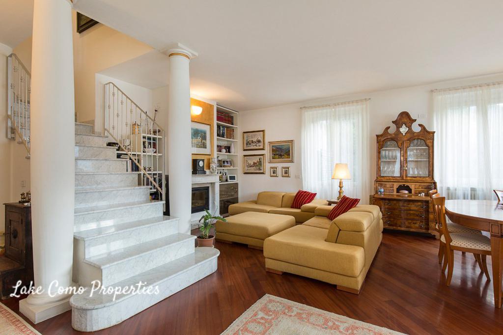 7 room house in Faggeto Lario, 380 m², photo #2, listing #73106628