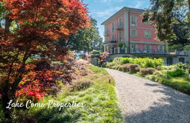 20 room house in Lake Como