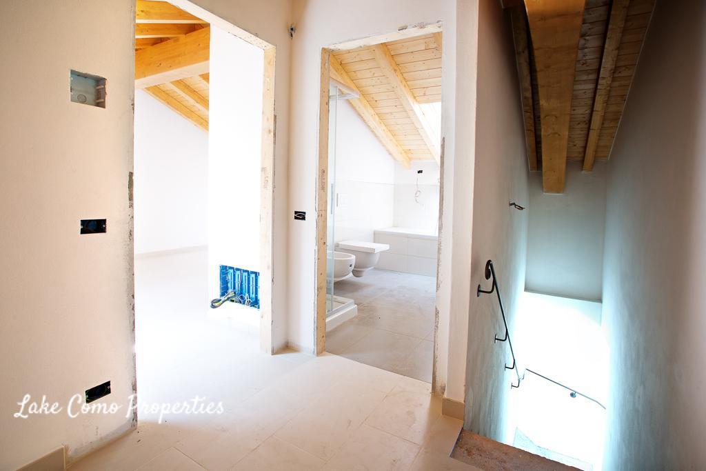 House in Sala Comacina, 301 m², photo #9, listing #54695802