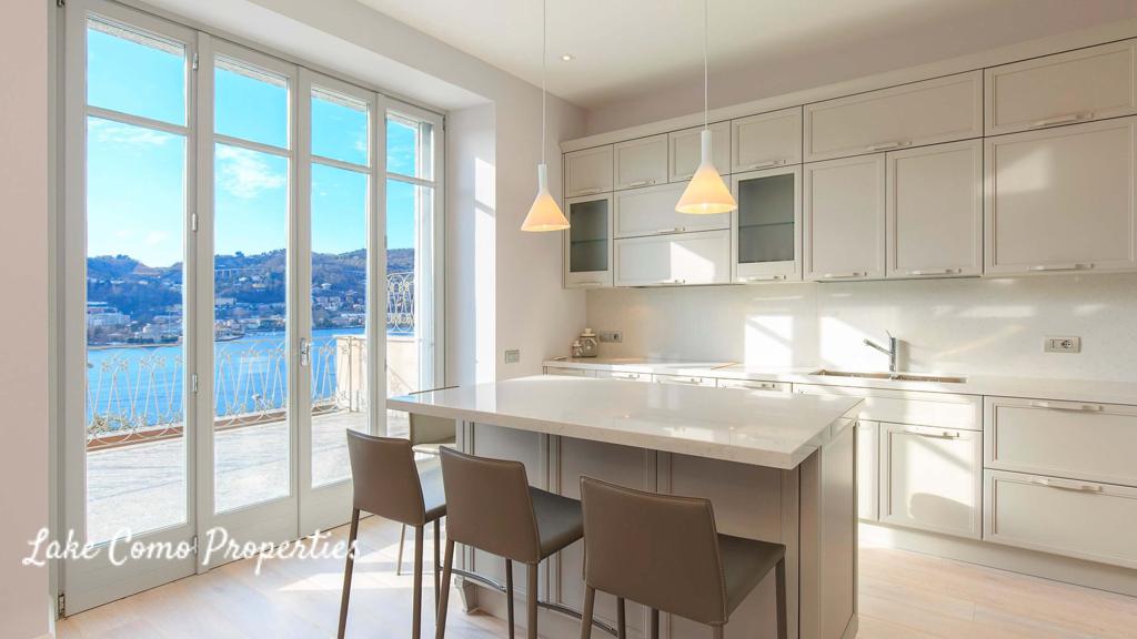 Apartment in Lake Como, 240 m², photo #1, listing #75202932