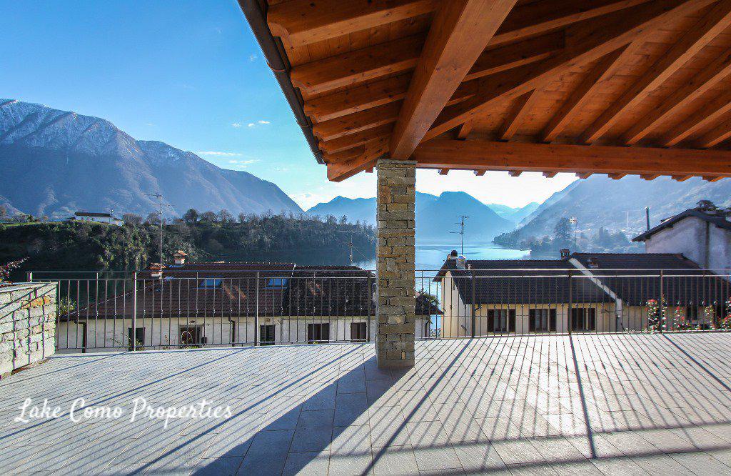House in Ossuccio, 250 m², photo #3, listing #74838288