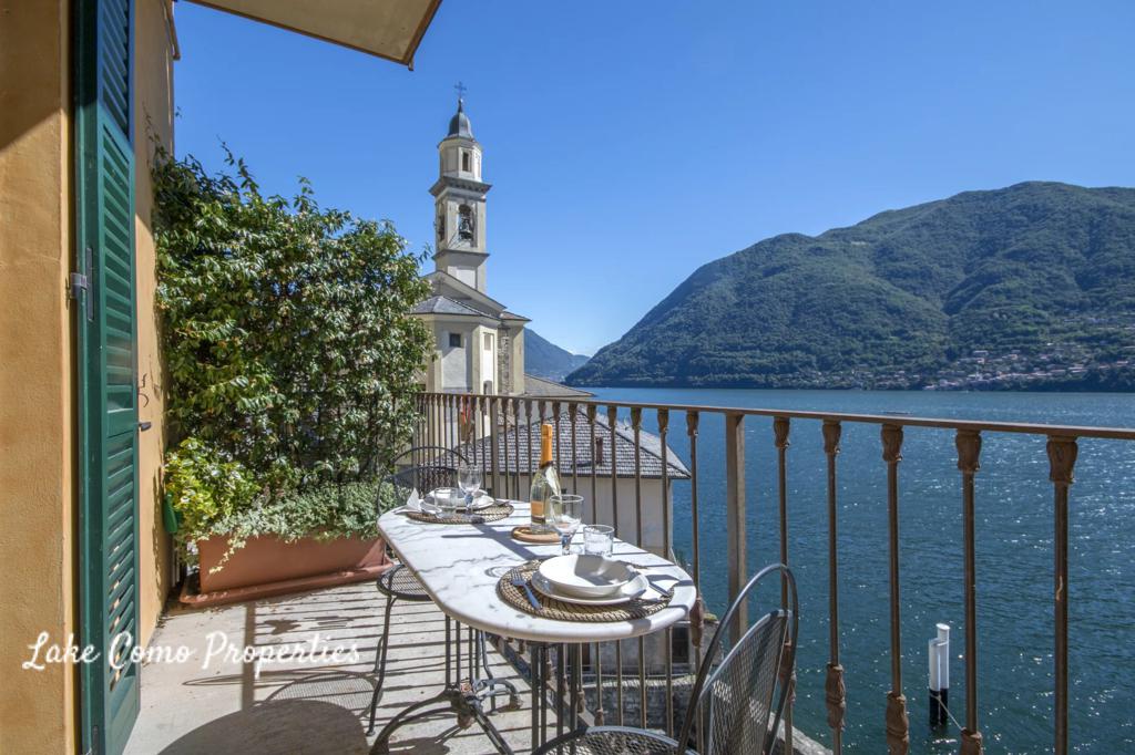 Apartment in Lake Como, photo #8, listing #98861070