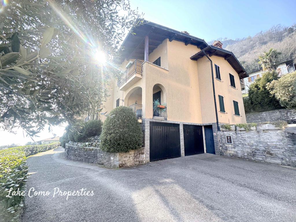 3 room apartment in Menaggio, 70 m², photo #1, listing #101985996