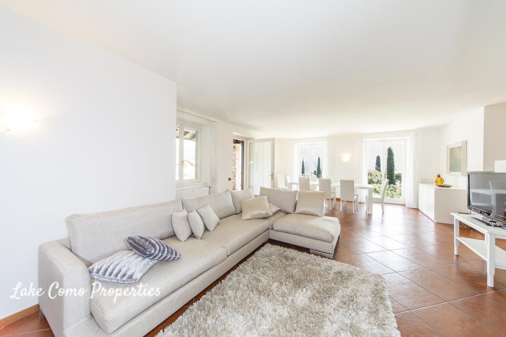 8 room house in Lake Como, 250 m², photo #7, listing #102985932