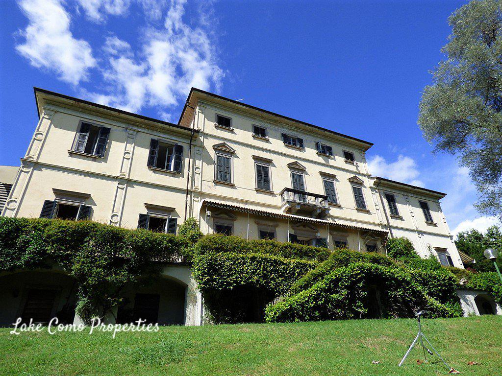 Apartment in Lake Como, 160 m², photo #1, listing #74710188
